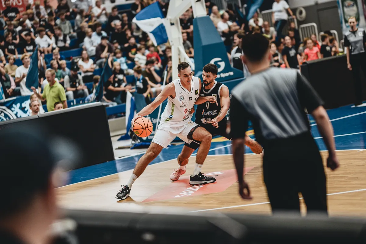 Dresden Titans – Heimspiele in der Margon Arena – Sportfotografie Dresden