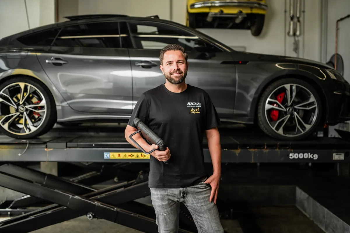 Car Service Schmidt – Werkstatt & Team – Businessfotografie Dresden