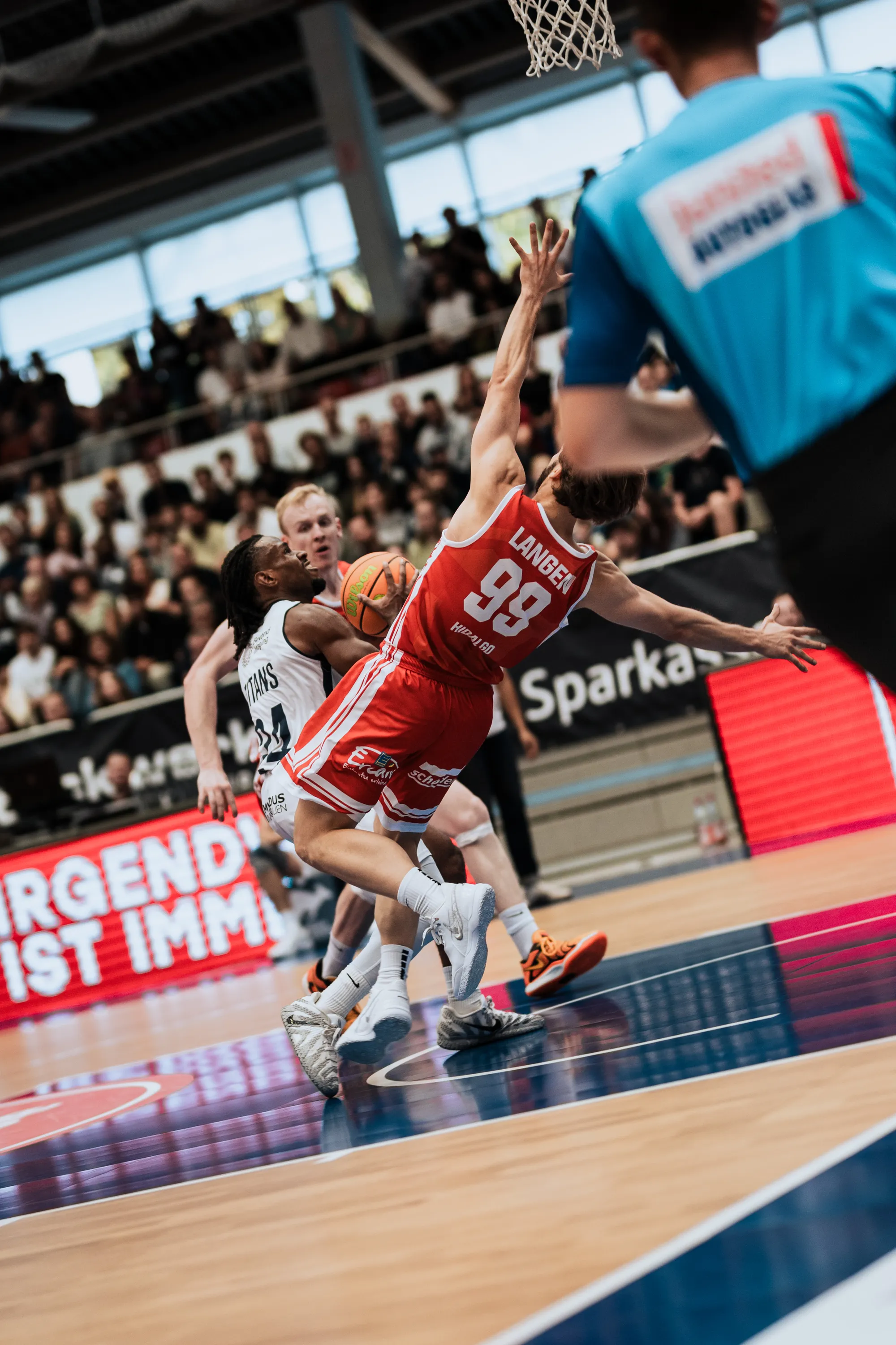 Dresden Titans vs. TV Langen – 2. Bundesliga Basketball in Dresden – Sportfotografie Dresden von Daniel Madlung – Bild 11