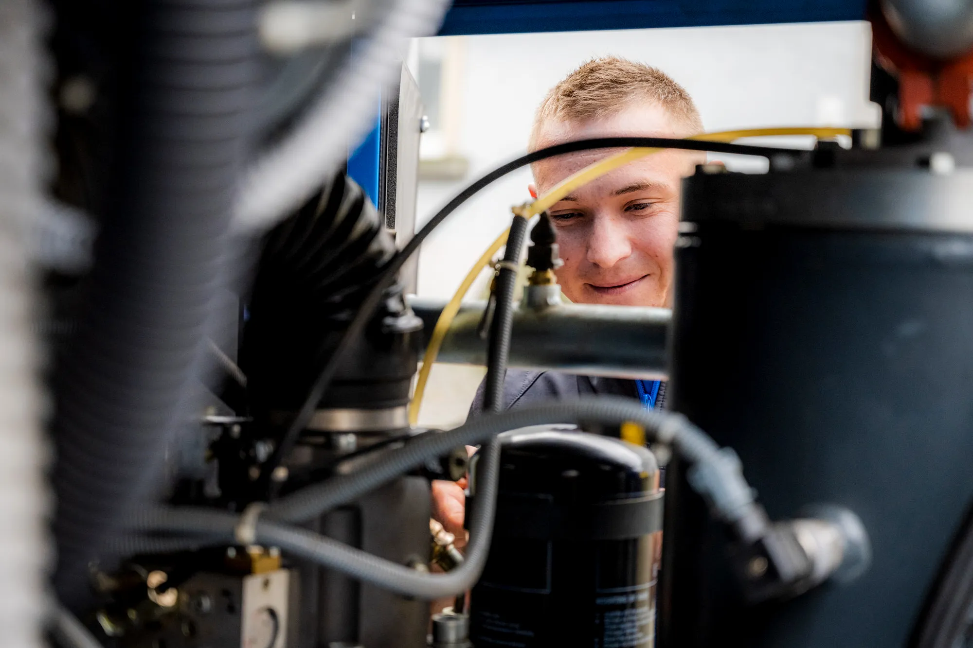 Hanschte Drucklufttechnik – Arbeitsalltag in Prietitz – Businessfotografie Prietitz bei Kamenz von Daniel Madlung – Bild 3
